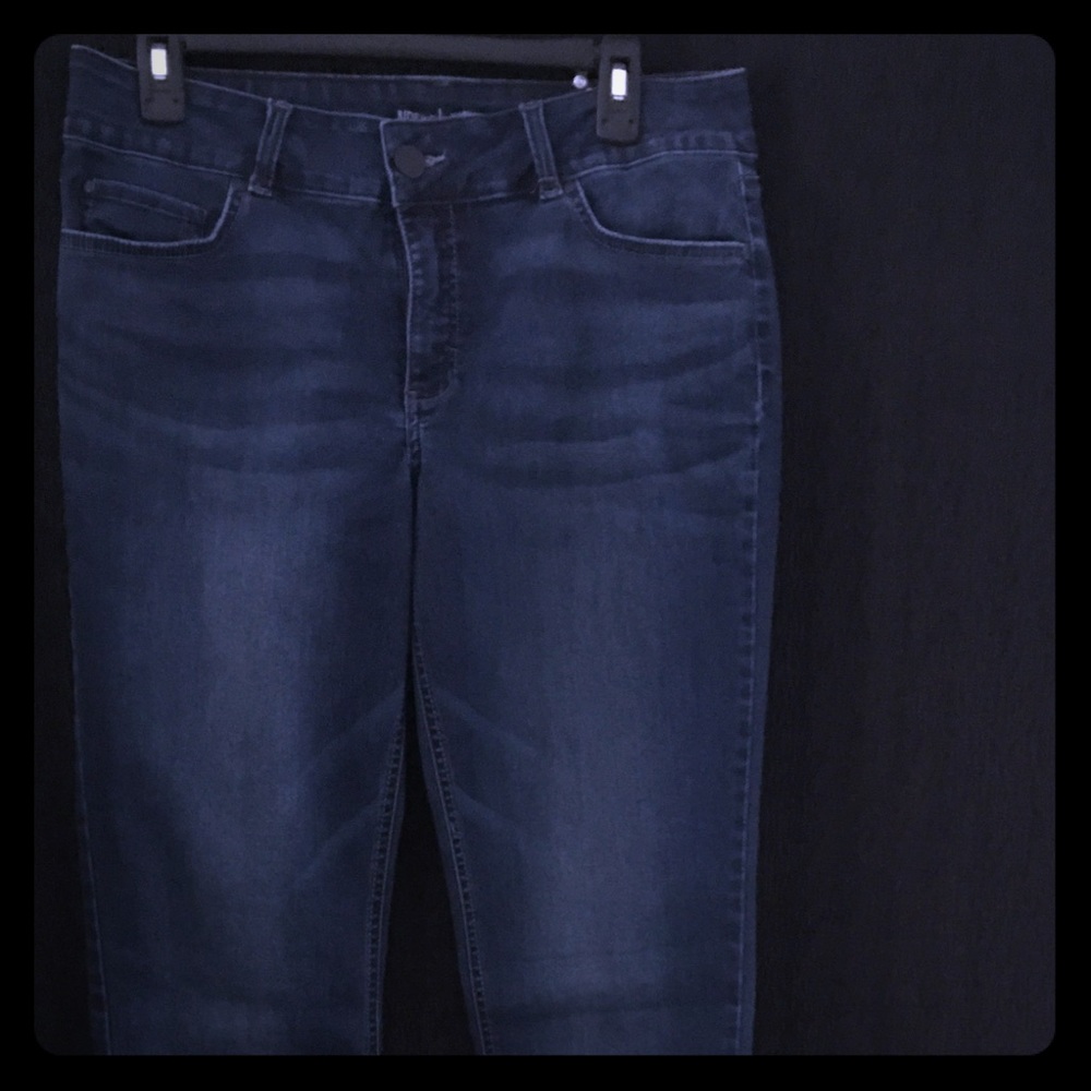 Dark blue Boot. It Lee Jeans